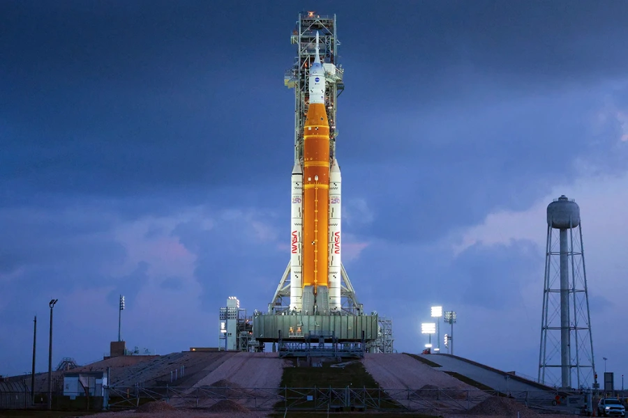 Програма Artemis – це довгострокова ініціатива NASA та її партнерів (ESA, JAXA, CSA, 