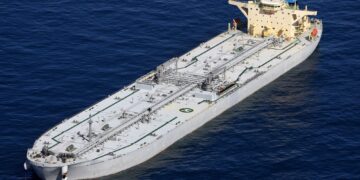 Ормузька протока поступово відновлює рух: країни узгоджують із Іраном транзит суден, – Bloomberg