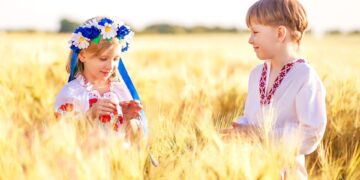 Скільки українців спілкуються українською щодня: результати нового дослідження