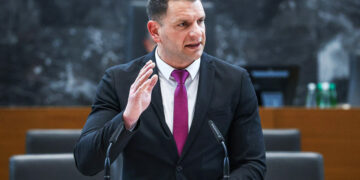 Словенія може провести референдум щодо виходу з НАТО: спікер парламенту заявив про зміну курсу