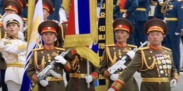 На параді в Москві вперше з’явилися військові КНДР: вони пройшли окремою колоною