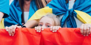 Українці з тимчасовим захистом у Польщі зможуть оформити трирічну посвідку на проживання