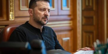 Лише 28% українців хочуть бачити Зеленського президентом після завершення війни — опитування КМІС