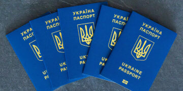 Уряд прагне отримати дані про українців у ЄС для планування їхнього повернення — Улютін