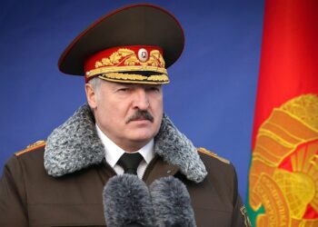 Зеленський висунув Лукашенку жорстку вимогу: дав тиждень на демонтаж обладнання для атак РФ