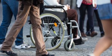 Українцям можуть припинити виплату пенсії по інвалідності: кого це стосується