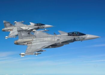 Україна заплатить за Gripen більше, ніж Польща за F-35: польські ЗМІ пояснили можливі причини