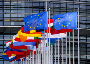 Без Орбана проблем не менше: країни ЄС почали відкрито блокувати санкції проти Росії, — Politico