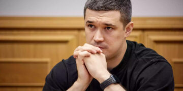 Зеленський запропонував Федорову нову впливову посаду, але він наполягає на поверненні до Міноборони, – FT