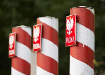 Польща пришвидшить рух на кордоні з Україною через загрозу російських ударів